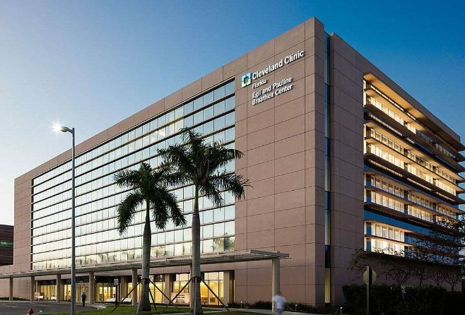 前往美国克利夫兰医学中心就医:中国患者如何通过正规机构实现转诊? 前往美国克利夫兰医学中心就医:中国患者如何通过正规机构实现转诊?